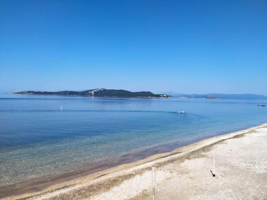 فيلا Το Σπίτι Της Μαργαρίτας Στην Παραλία نيا ستيرا المظهر الخارجي الصورة